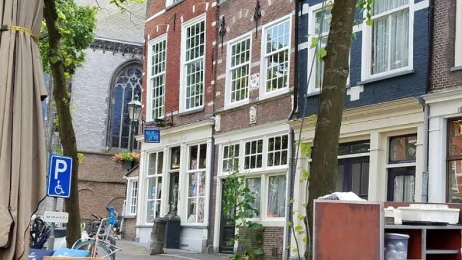 Cafe de V Delft
