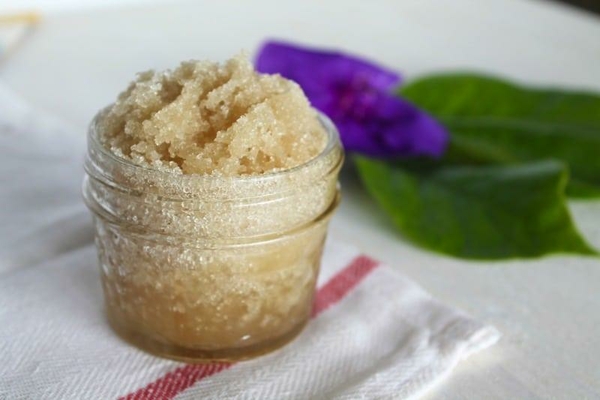 Simple Sugar Scrub